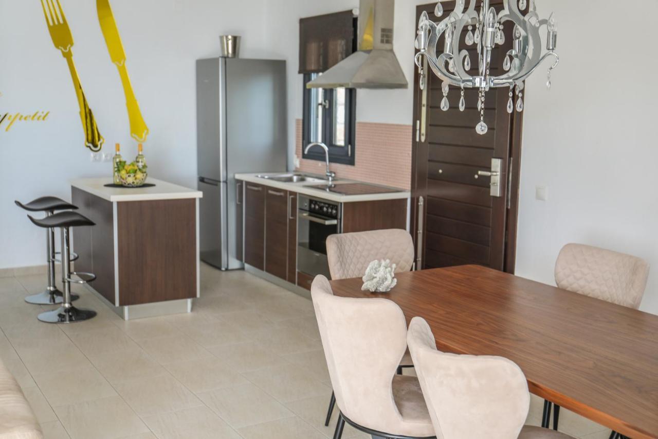 Golden King Villas Vasilias  Eksteriør bilde